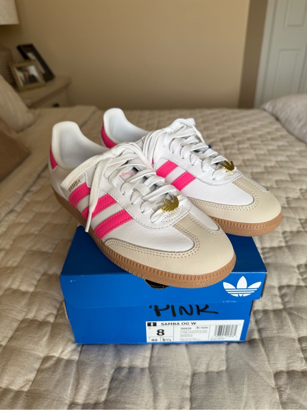 adidas Women's Samba OG White with Pink Stripes NWT sz 8